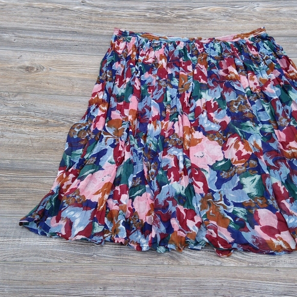 Flowy Lightweight Printed Pattern Drawstring Skirt - Picture 14 of 16